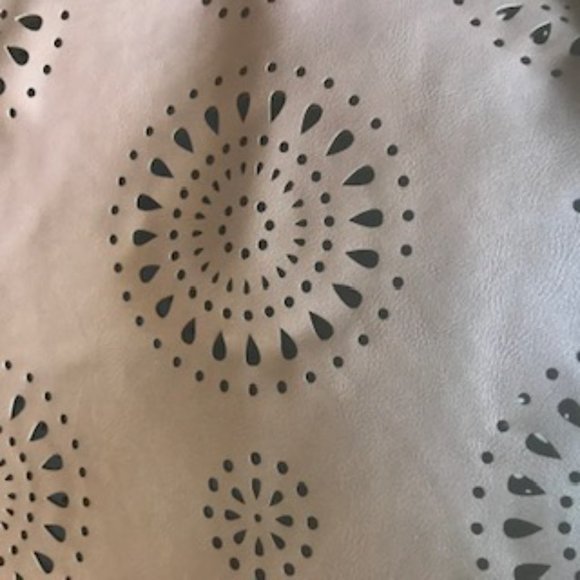 NWOT large pink cutout tote - Picture 8 of 8